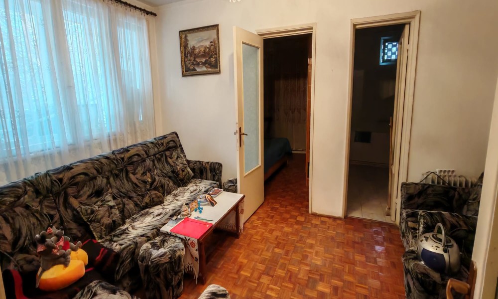 Apartament 3 camere Mazepa I etaj 1